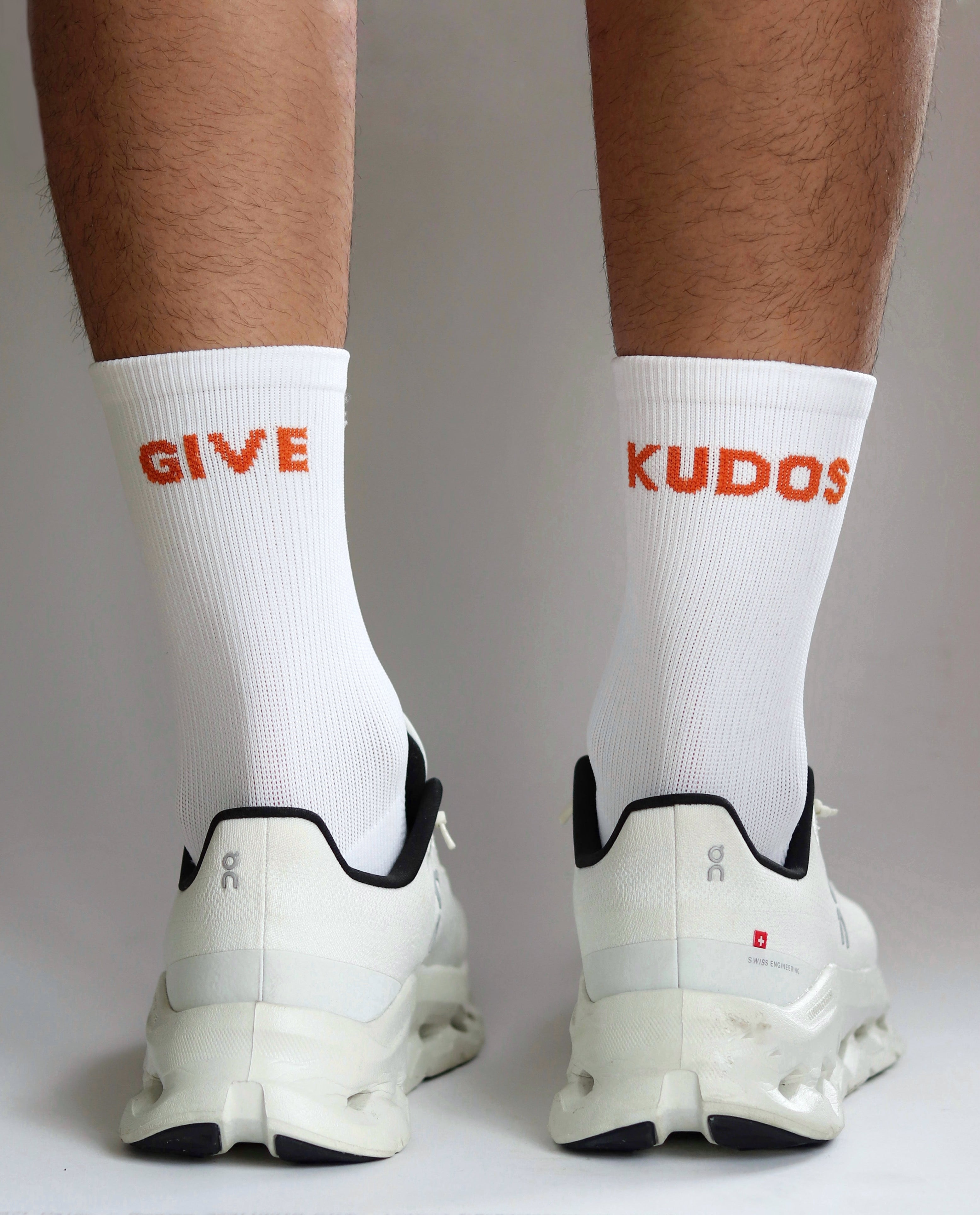 ‘Give Kudos’ Running Socks