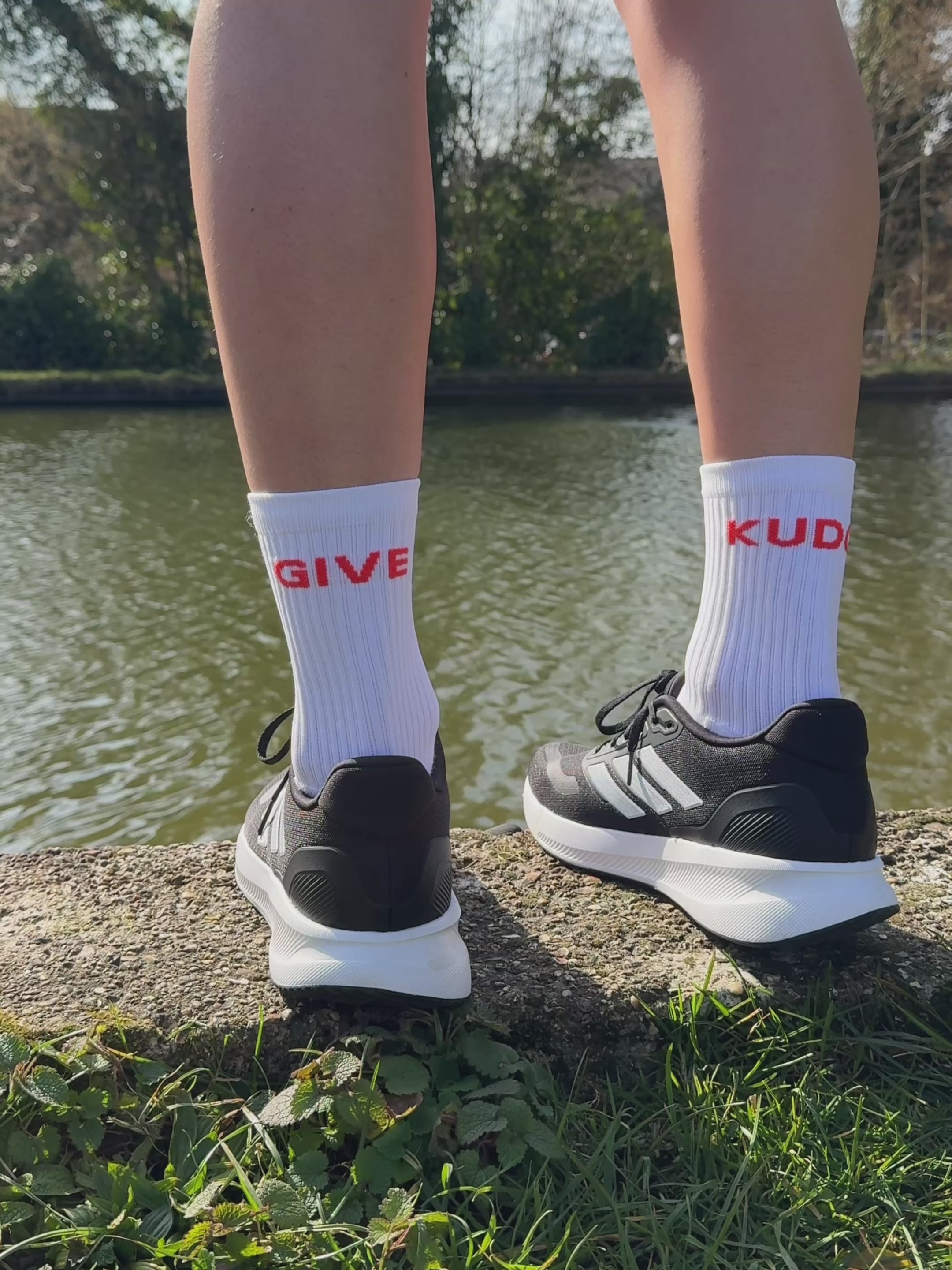 Load video: Kudos Strava Socks